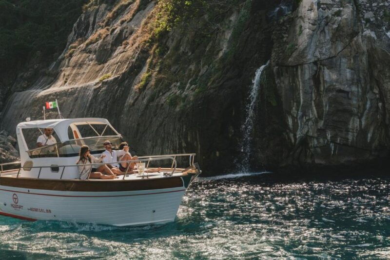 sorrento-private-amalfi-coast-boating-tour-2