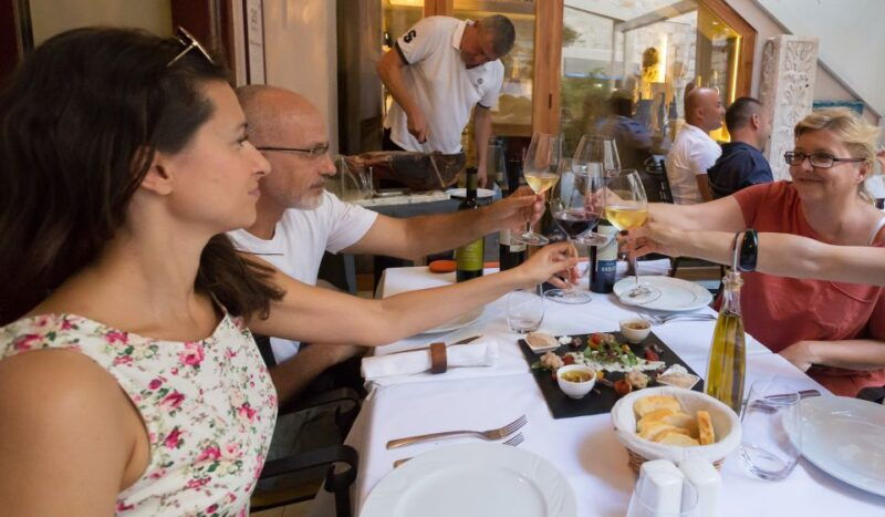 split-historical-gastro-treasures-tour-with-green-market