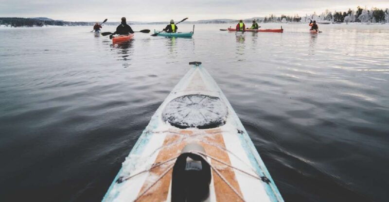 stockholm-winter-archipelago-kayak-tour-with-warm-lunch