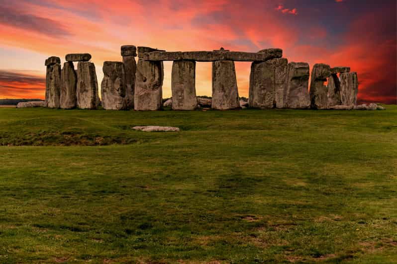 stonehenge-windsor-castle-private-tour