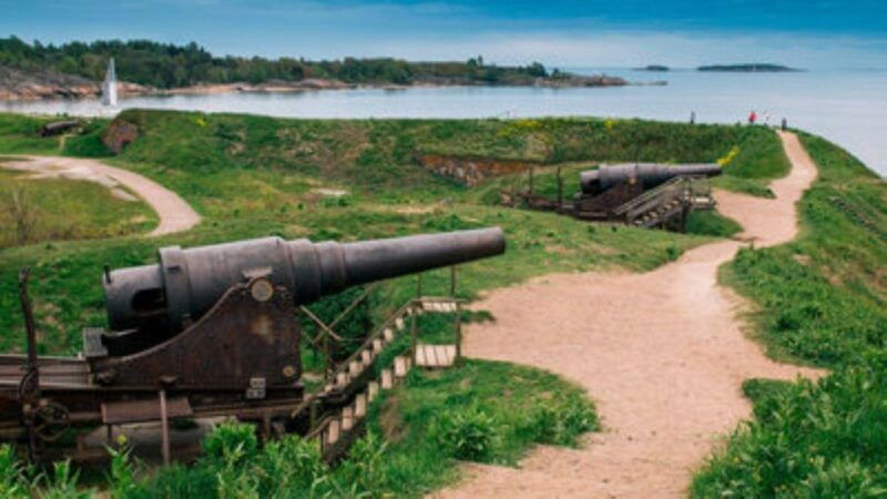 suomenlinna-private-tour-with-an-authorized-guide
