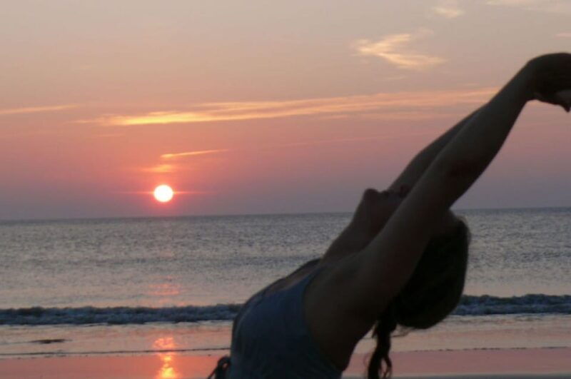 sylt-beach-vinyasa-yoga-group-course