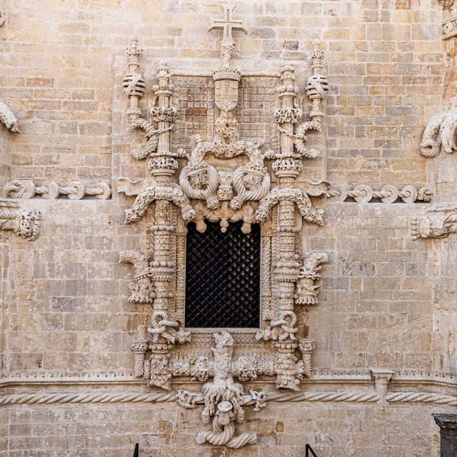 take-convent-of-christ-and-templar-castle-tour-ticket