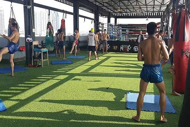 Thai Boxing Lesson, family and Kids Friendly - Why This Tour Offers Great Value