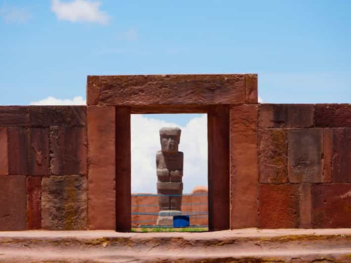 tiahuanaco-tour-from-puno-1-day-puerta-del-sol-and-bolivia