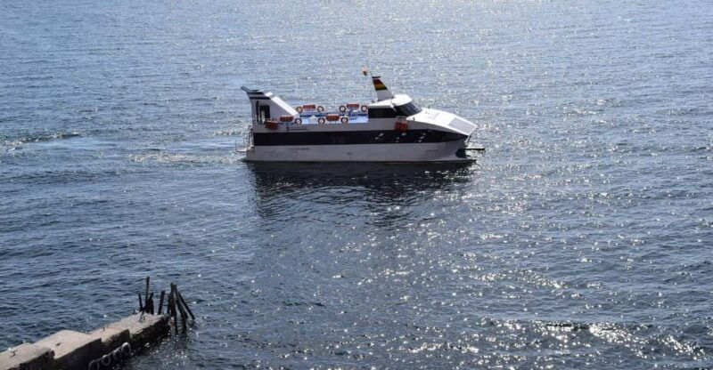 titicaca-lake-isla-del-sol-catamaran-tour
