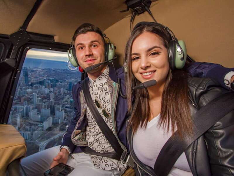 toronto-private-twilight-helicopter-tour-with-wine