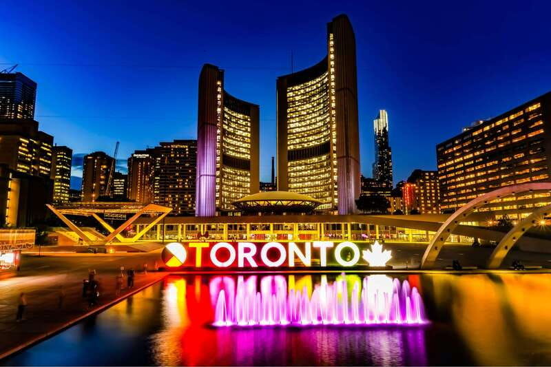 toronto-private-walking-tour-with-a-guide-private-tour