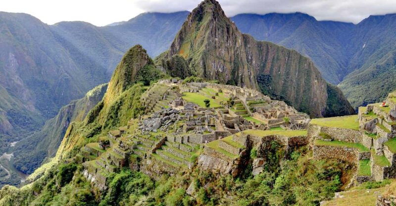 tour-to-machu-picchu-full-day-by-train-the-best-adventure-2