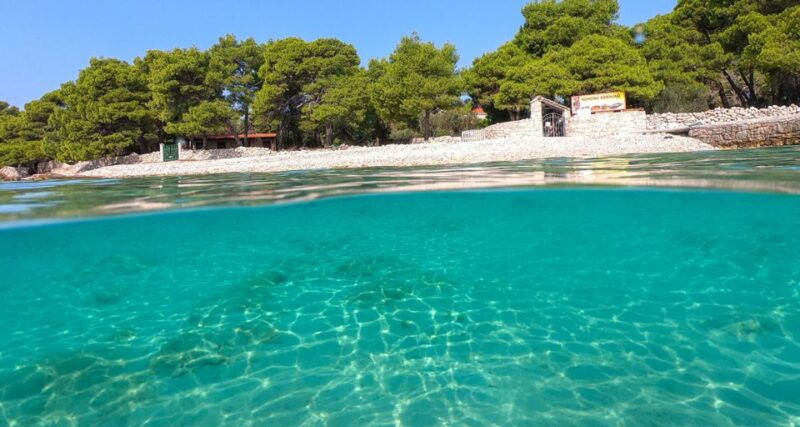 trogir-private-speedboat-tour-to-blue-lagoon-and-3-islands