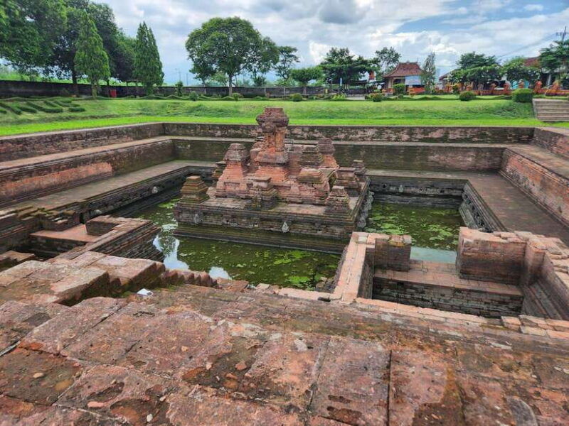 trowulan-tour-ruin-of-majapahit-kingdom