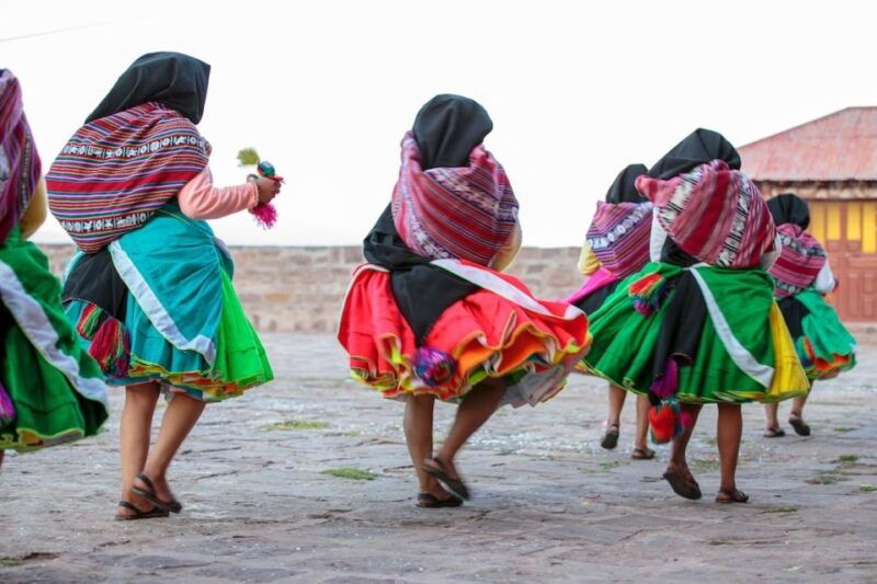 two-day-tour-of-lake-titicaca-with-homestay-in-amantani