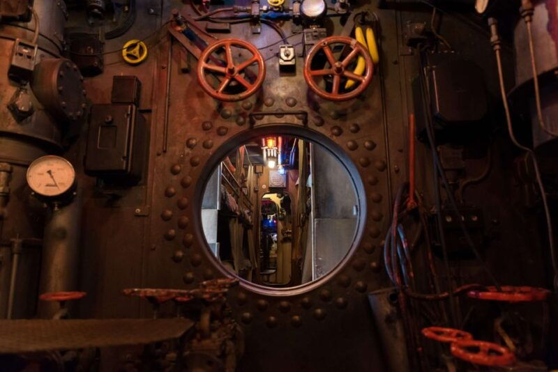 u-boot-museum-war-history-private-tour-in-hamburg