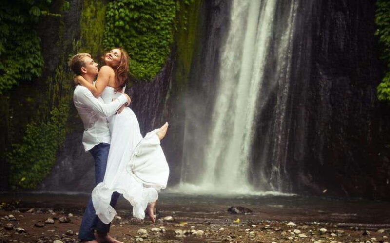 ubud-customized-itinerary-tours-with-knowledge-driver