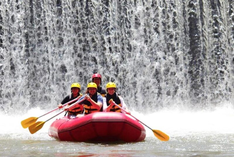 ubud-rafting-white-water-rush-wilderness-adventure