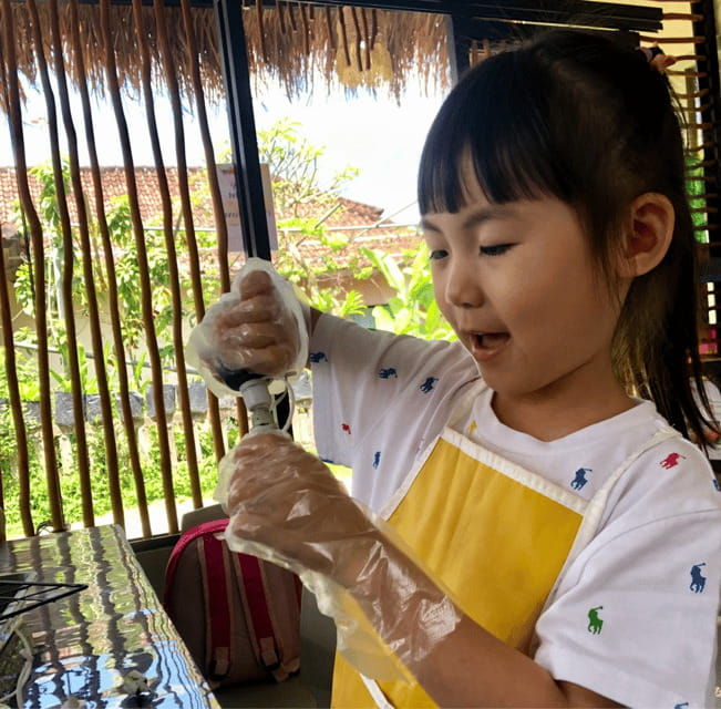 ubud-tie-dye-t-shirt-workshop-in-bali