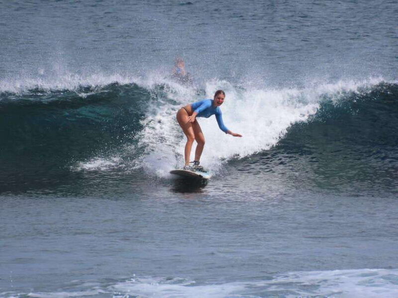 uluwatu-private-surf-lesson-with-surf-photos-video