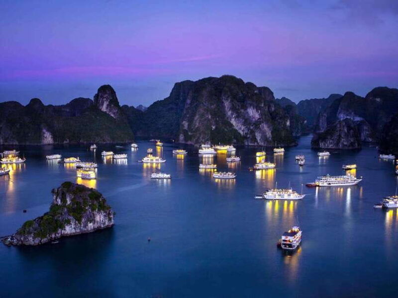 unforgettable-ha-long-bay-day-cruise