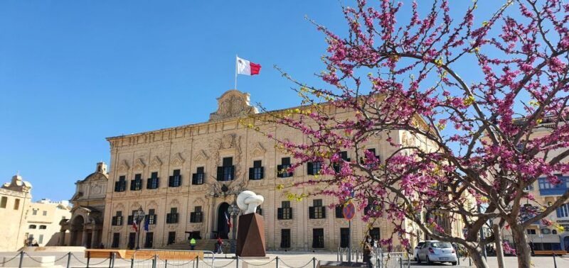 valletta-city-walking-tour-in-a-small-group