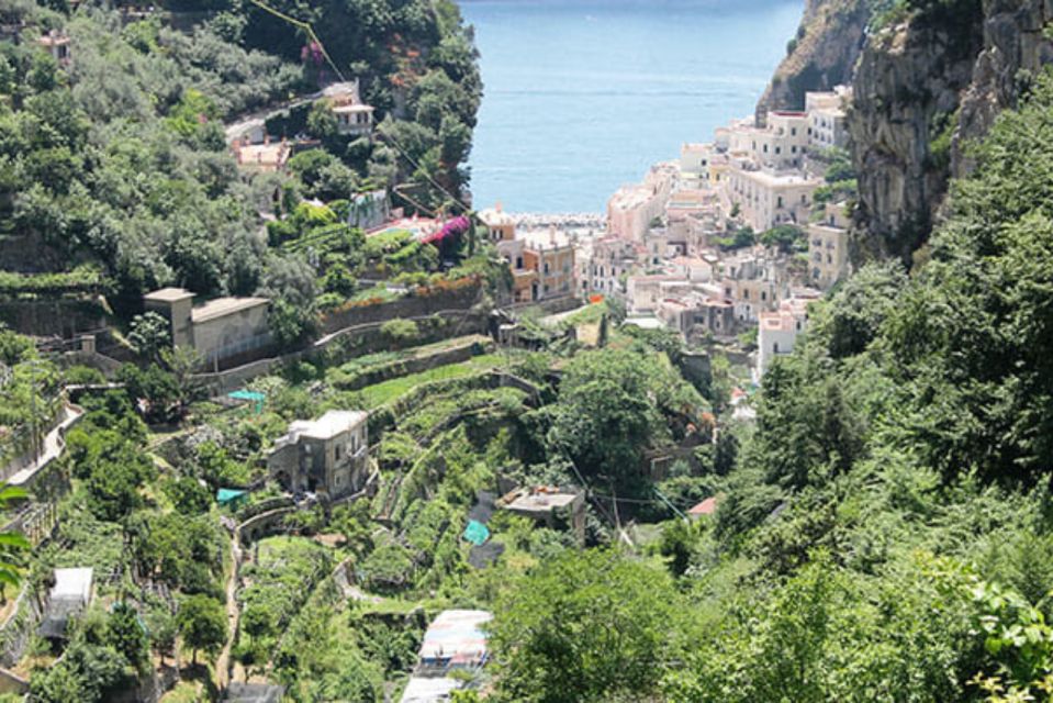 valley-of-the-ferriere-trekking-shared-tour