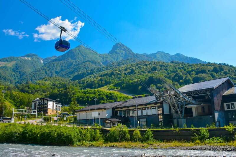 vancouver-grouse-mountain-express-tour-with-skyride