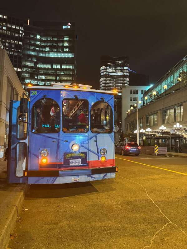 vancouver-haunted-halloween-trolley-tour