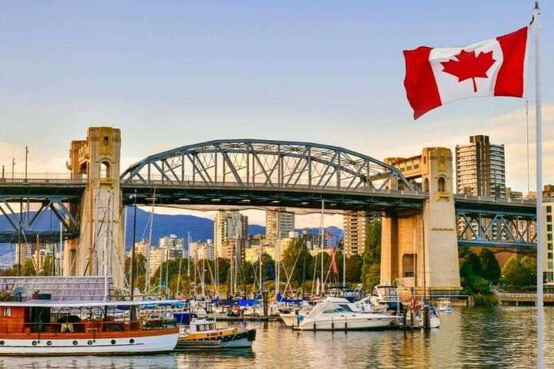 vancouver-must-see-attractions-walking-tour-with-a-guide