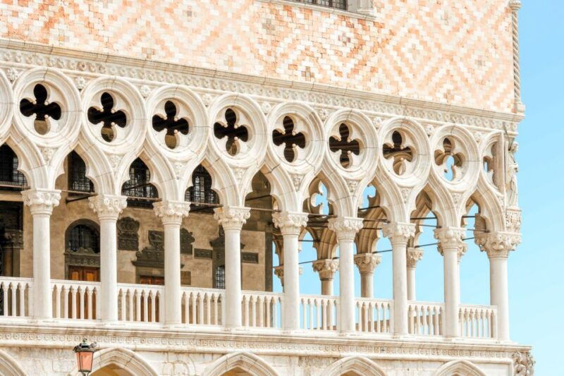 venice-doges-palace-and-st-marks-basilica-tour