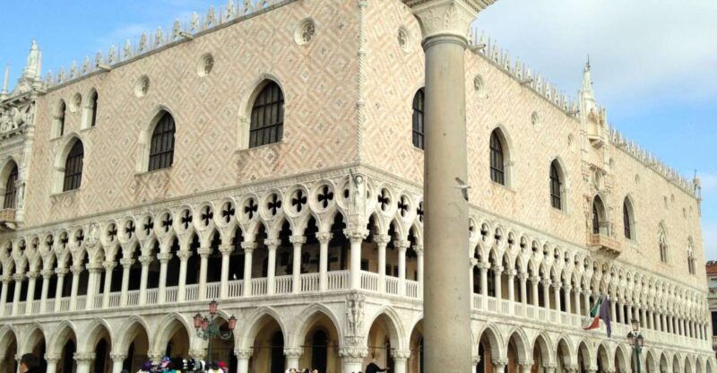 venice-doges-palace-and-st-marks-private-walking-tour