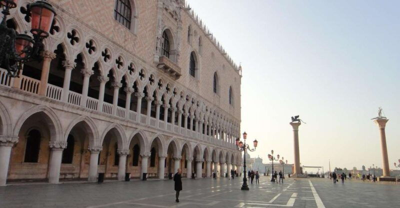 venice-religion-walking-tour-with-doges-palace-tickets