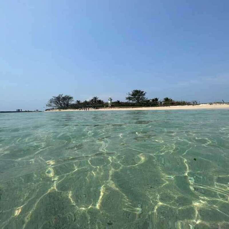 veracruz-snorkeling-adventure-at-isla-de-en-medio