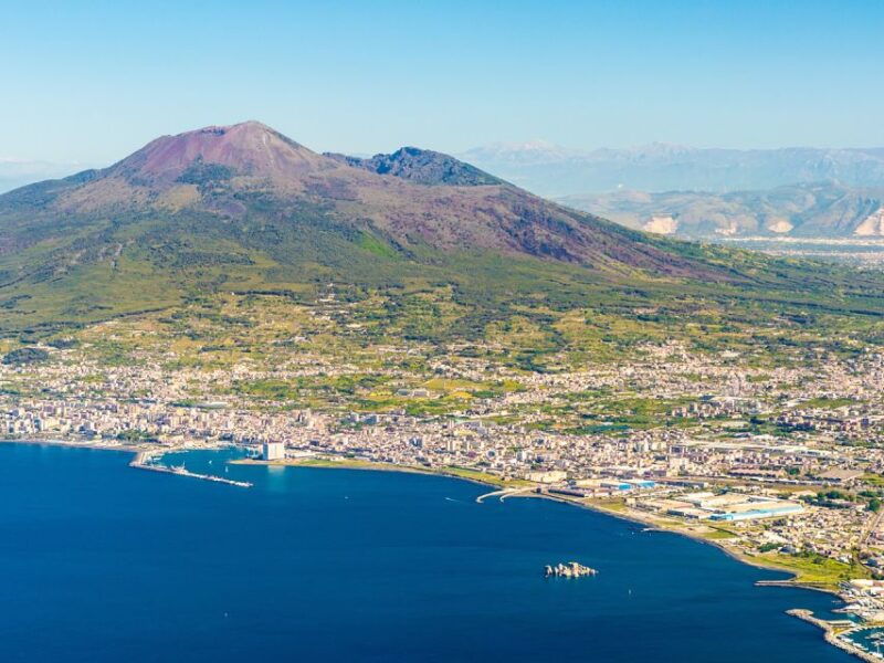 vesuvius-and-herculaneum-from-naples-2