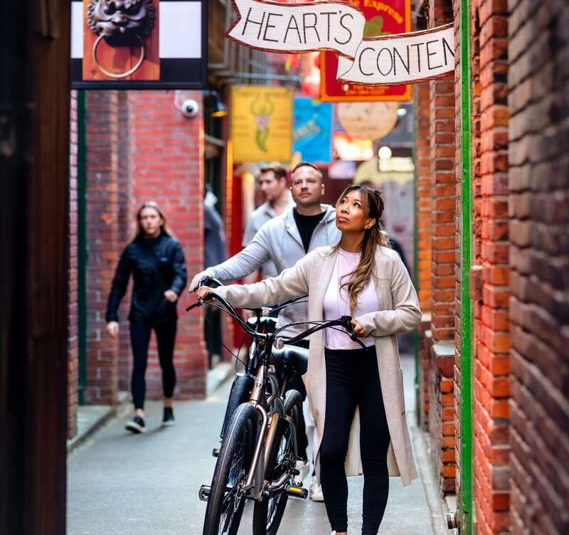 victoria-city-bike-tour-2-5-hr-history-and-highlights-tour