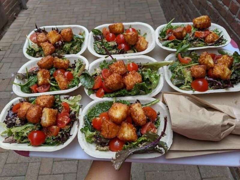 victoria-downtown-food-and-city-tour