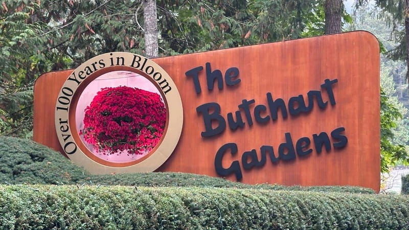 victorias-city-highlights-butchart-gardens-private-tour