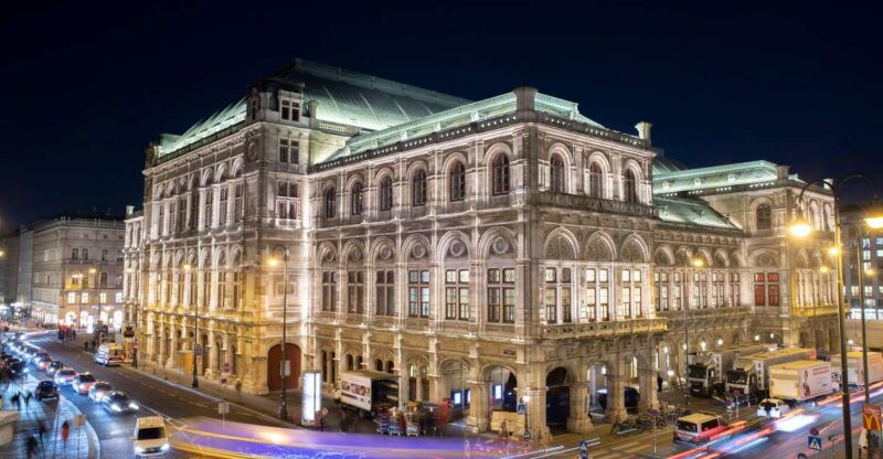 vienna-at-night-photo-tour-of-the-most-beautiful-buildings