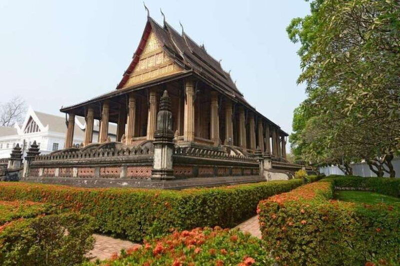 vientiane-private-custom-tour-with-a-local-guide
