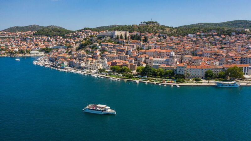 vodice-krka-waterfalls-national-park-boat-tour