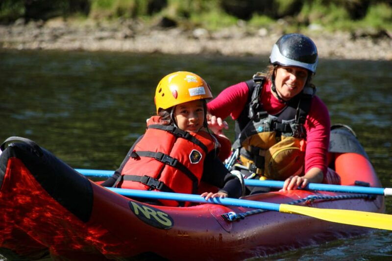 voss-family-rafting-on-the-vosso-river