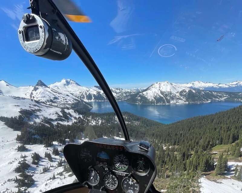 whistler-the-sea-to-sky-helicopter-tour-and-glacier-landing