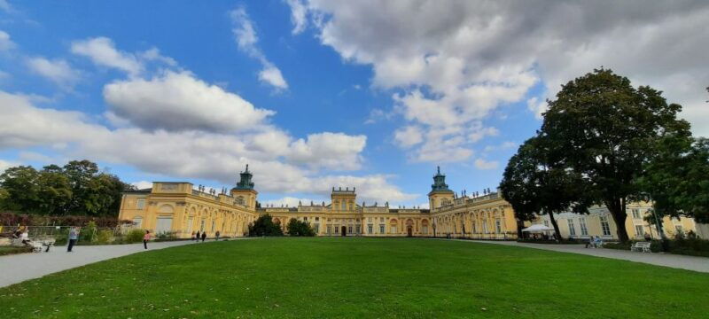 wilanow-palace-2-hour-guided-tour-with-entrance-tickets