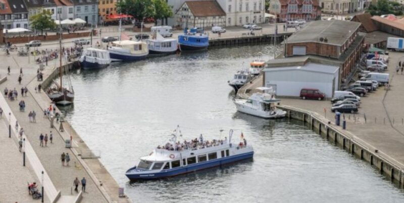 wismar-harbor-sightseeing-cruise