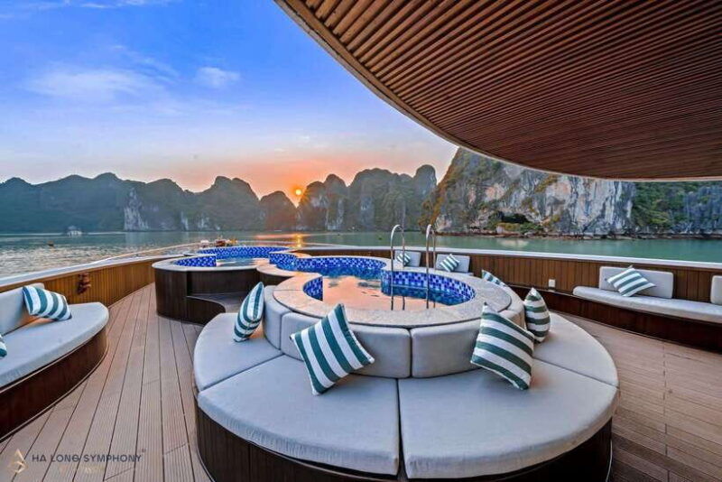 world-class-dining-relaxation-celebrations-in-ha-long-bay