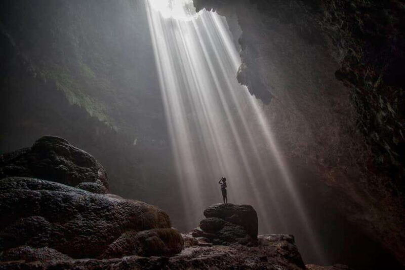 yogyakarta-jomblang-cave-pindul-shared-tour-w-lunch