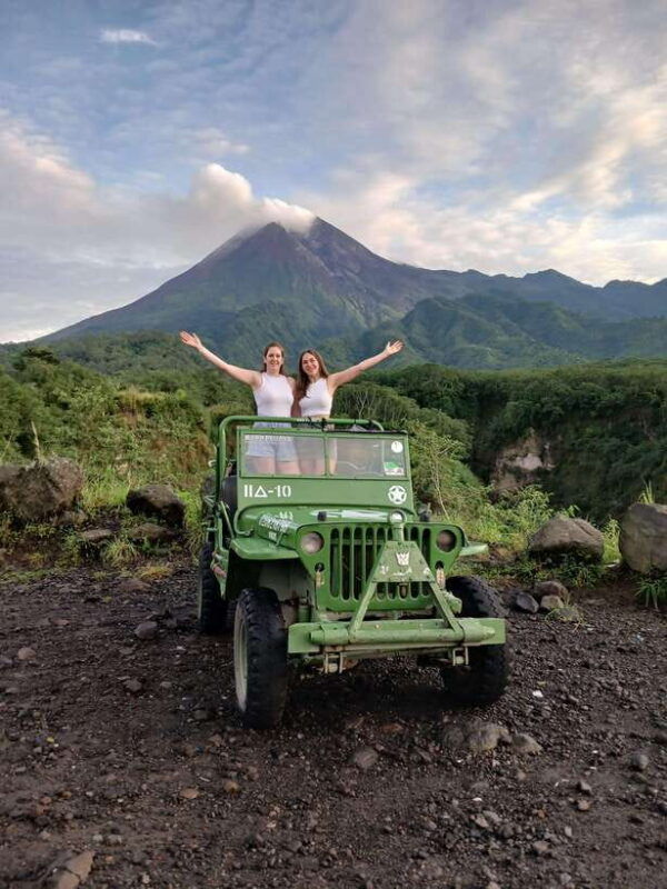 yogyakartamount-merapi-sunrise-jomblang-cave-pindul-cave