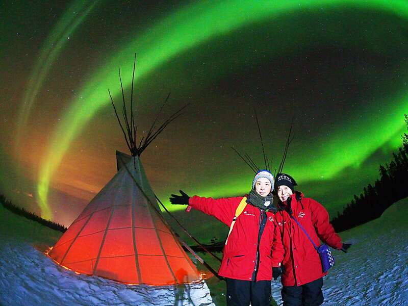 yukon-aurora-borealis-late-night-viewing-tour