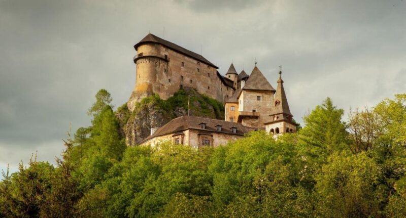 zakopane-oravsky-castle-orava-village-tour