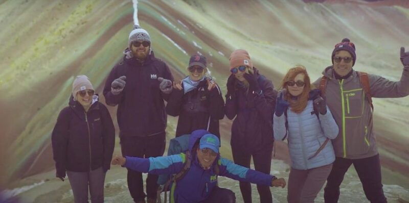 08am-departure-rainbow-mountain-tour-late-morning-tour