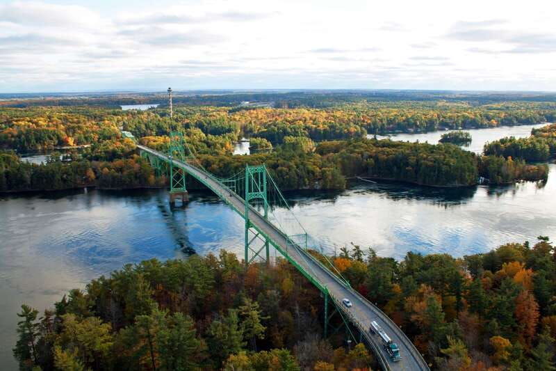 1000-islands-10-20-30-or-60-min-scenic-helicopter-tour-2