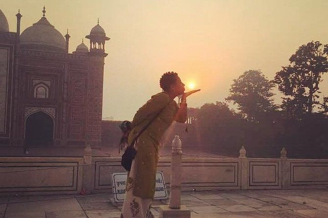 11 Hour Taj Mahal Sunrise and Sunset Day Tour - The Sum Up